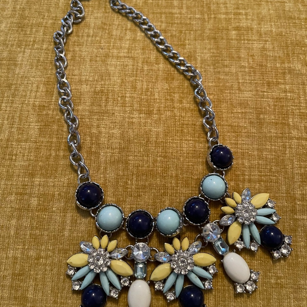 Elegant Floral Statement Necklace in Blue and Yellow
